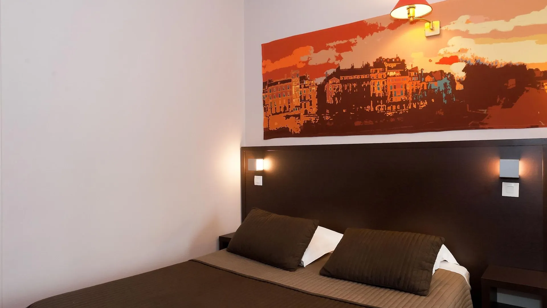 Otel Odessa Montparnasse 2*