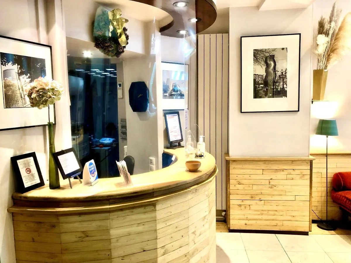 Otel Odessa Montparnasse 2*