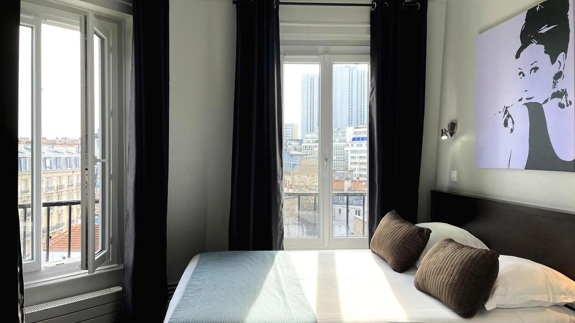 Hotel Odessa Montparnasse 2*